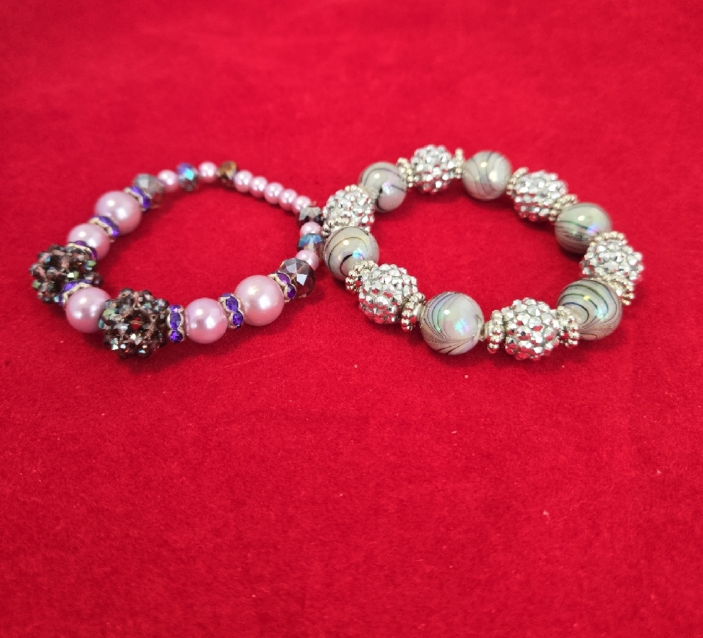 Handmade Stretch Beaded Bracelet Set Pink Purple & Silver Gray Sparkle - Picture 8 of 9